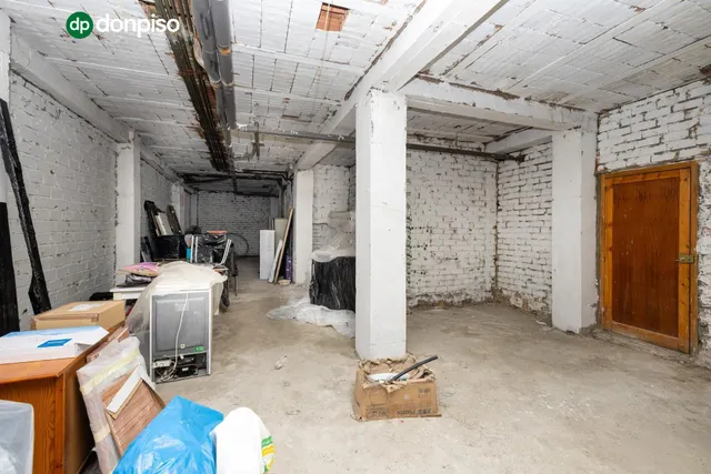 Local comercial de 150 m2 entre Camino de Ronda y Alhamar – doble acceso — 13