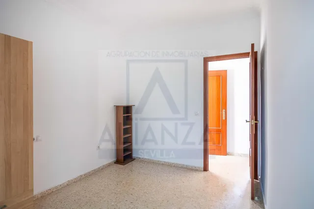 Venta de piso en Camas (Sevilla) — 11