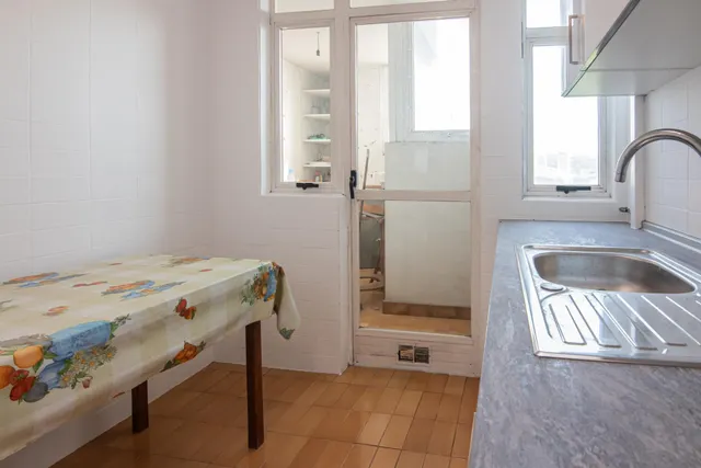 Piso con garaje y trastero en torre en Elviña — 10