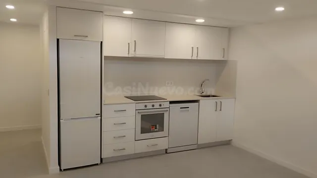 LOFT A ESTRENAR EN VARA DE QUART - foto 2
