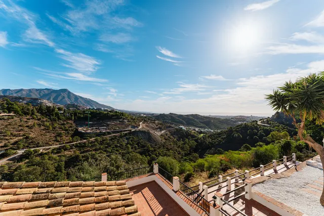Chalet 6 habitaciones 531m² en venta - El Madroñal — 38