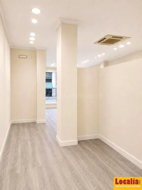 Amplio local en alquiler zona premium, Santander - foto 4