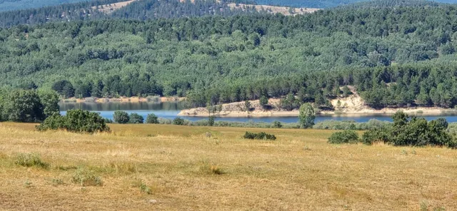 Solar urbano en Herreros con vistas al Pantano - foto 5
