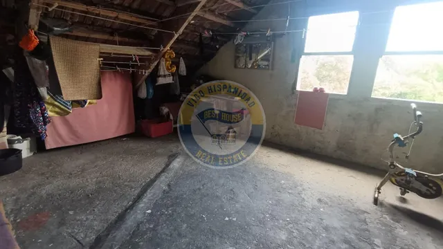 CASA INDEPENDIENTE PROXIMA A CASTRELOS — 25