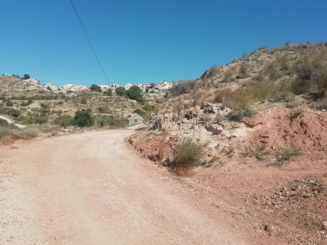 SE VENDE PARCELAMUY CERCA DEL PUEBLO DE MACISVENDA — 5