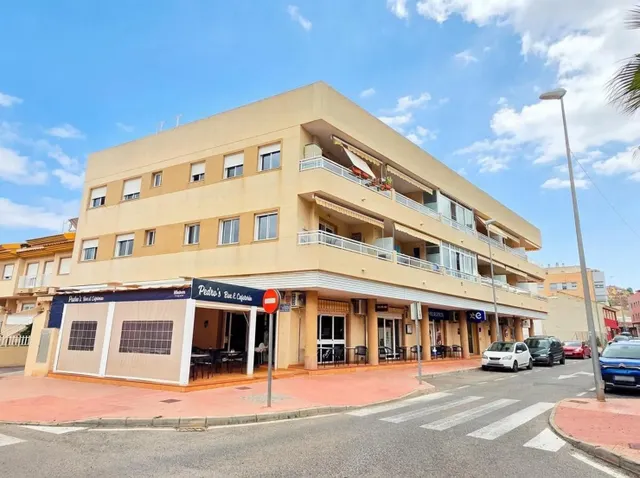 Apartamento 2 habitaciones 70m² en venta - Ciudad Quesada - foto 2