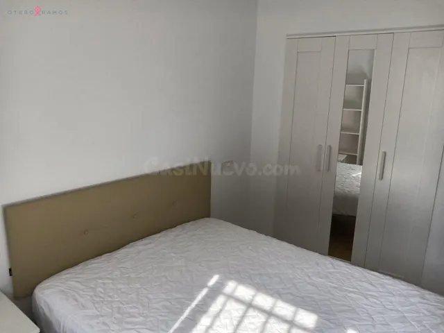 PISO EN ALQUILER EN RÚA ESPÍRITU SANTO, SANTIAGO - foto 4