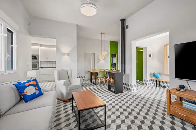 Casa con 3 dormitorios y piscina privada en gran parcela en  - foto 5