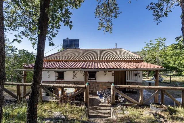 Encantadora finca rústica en Loma Papeles en Güejar Sierra — 2
