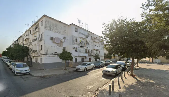Venta piso en Sevilla — 3