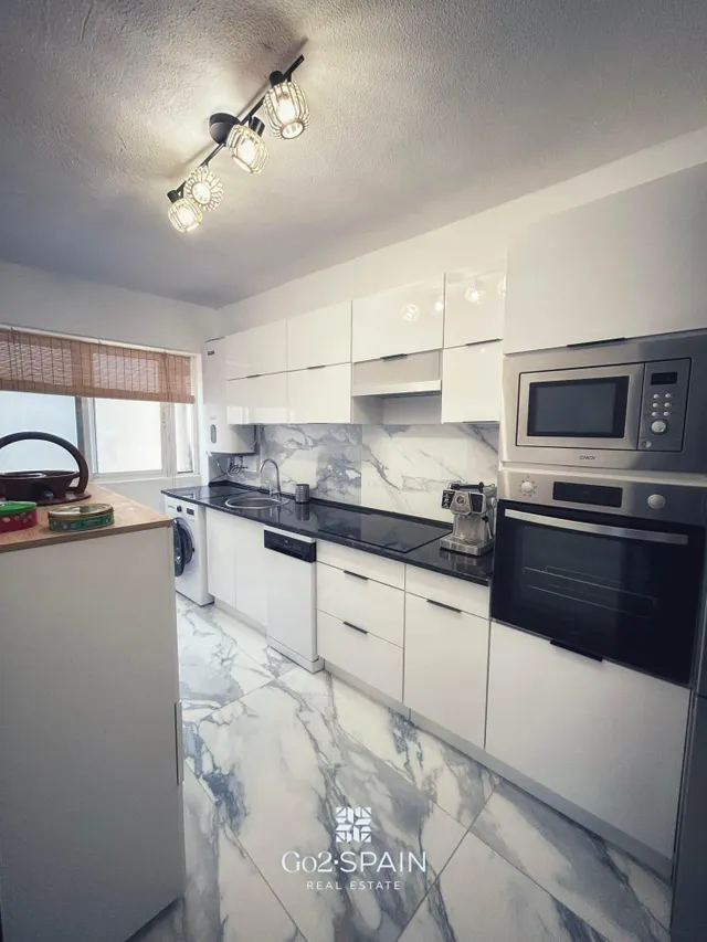 Flat / apartment for sale in Calle Caballero de Rodas — 16