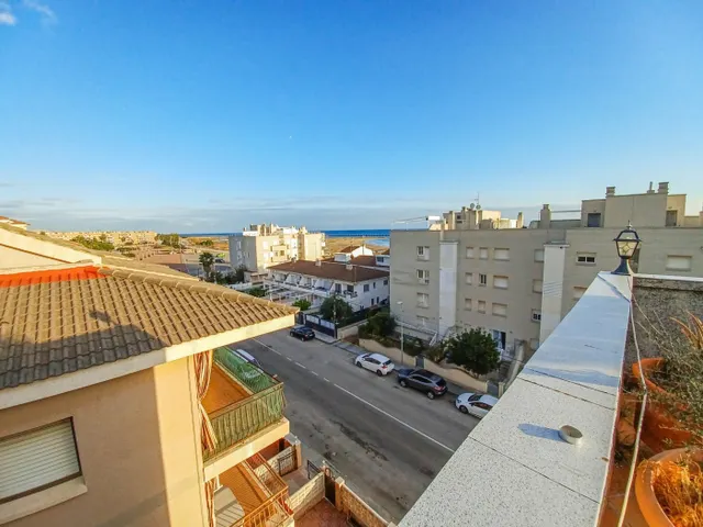 ATICO EN VENTA EN 2º LINEA DE MAR EN  CUNIT — 27
