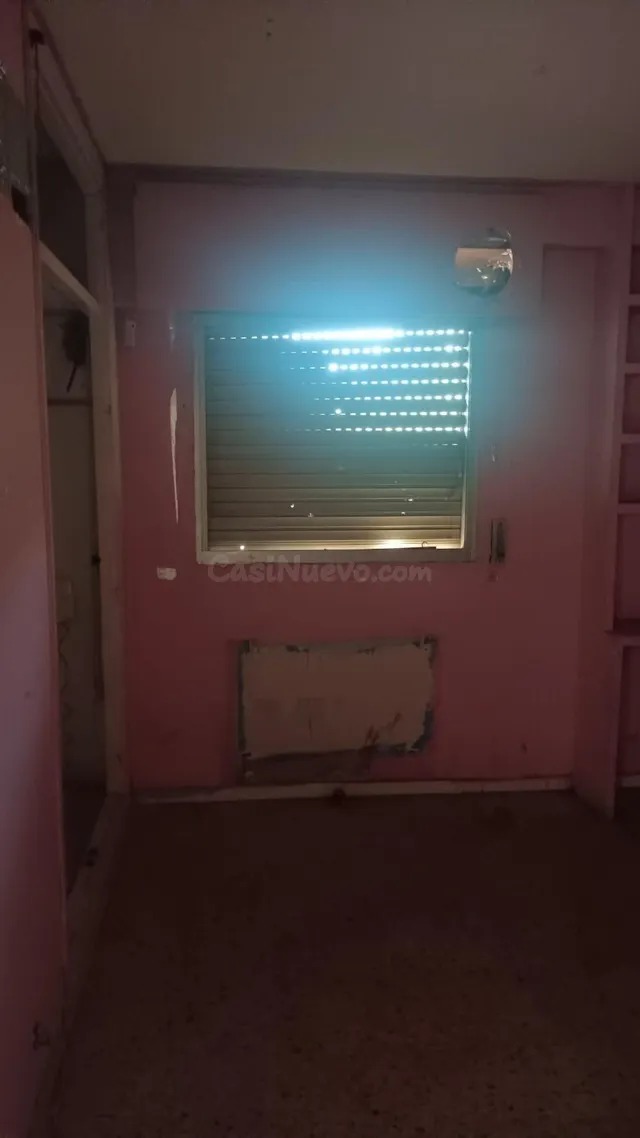 Amplio Piso en Villaverde Alto: Oportunidad Única para Reformar — 5