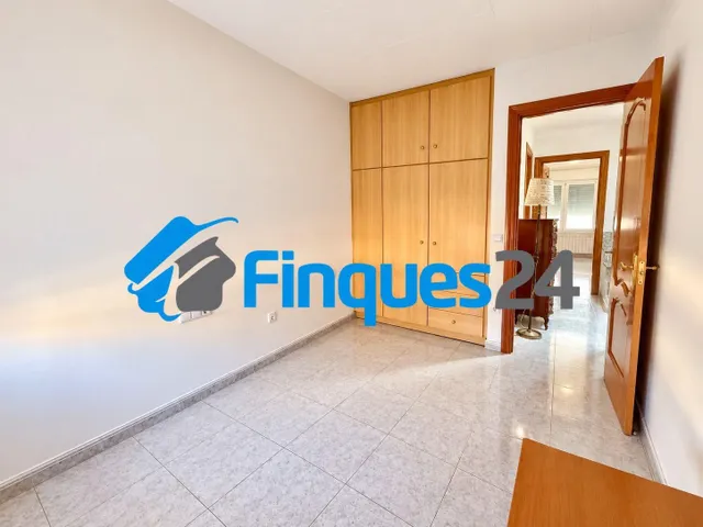 CHALET PAREADO EN VENTA EN SALLENT | 329.000 € — 13