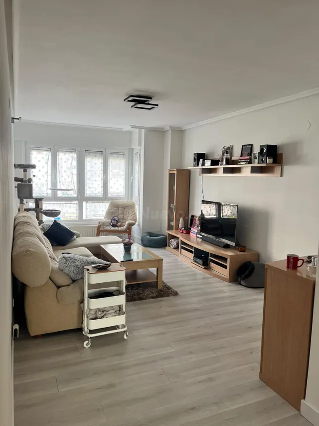 PISO COLINDRES 2 DORMITORIOS ALQUILER
