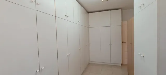 Dos casas en  una  peña las aguilas -Elche — 12