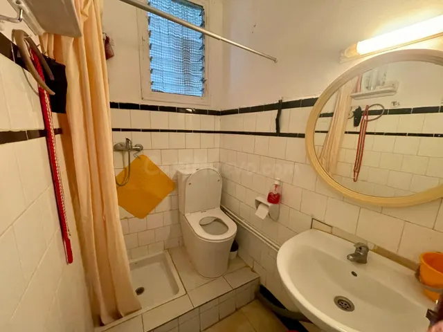 Edificio con 4 viviendas, todas alquiladas y alta demanda en - foto 4
