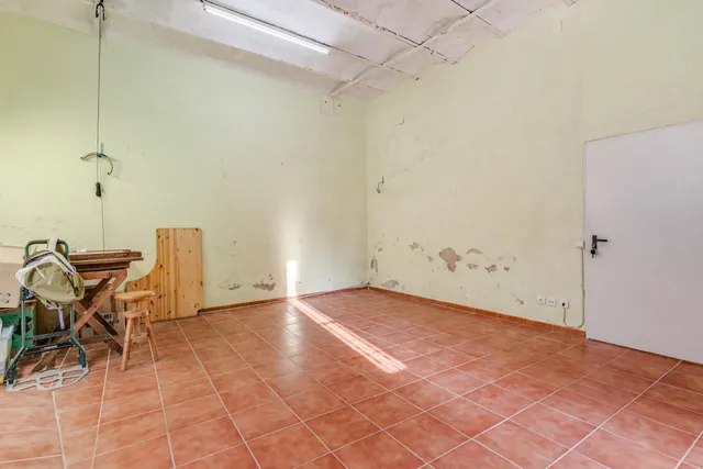 LOCAL COMERCIAL DIAFANO Y ESQUINERO - foto 5