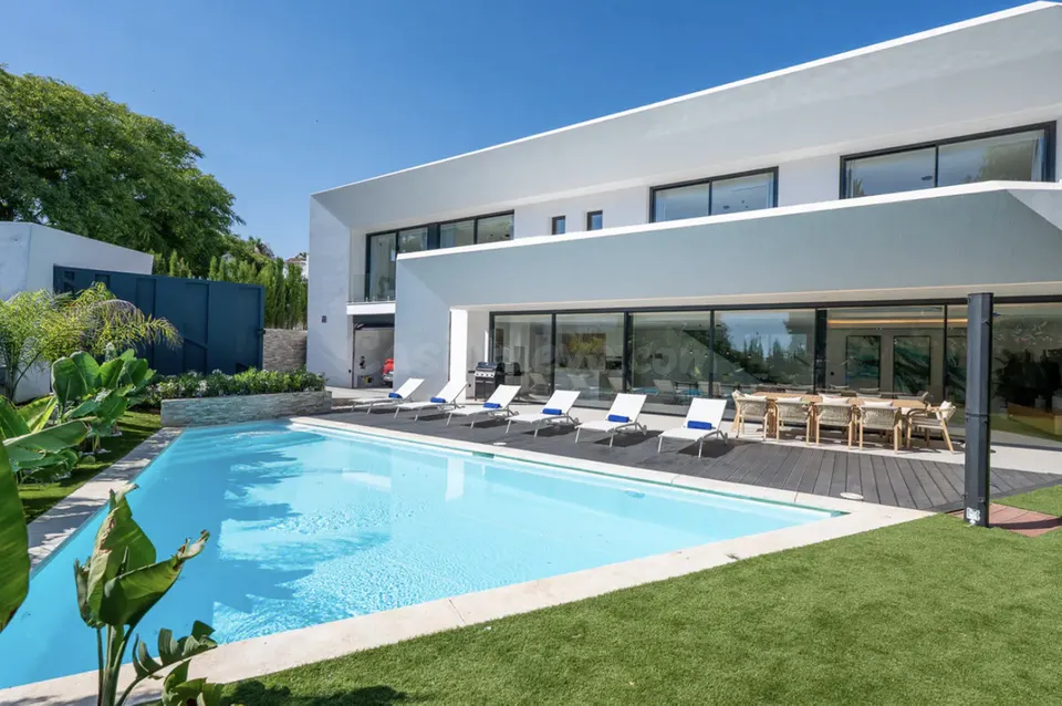 Chalet 4 habitaciones 453m² en venta - Marbella