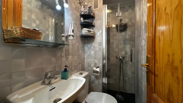 Amplia vivienda de 3 dormitorios en el corazón de San Fernando — 28