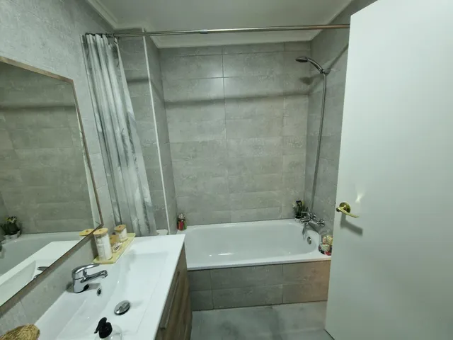 AOC VENDE PISO TOTALMENTE REFORMADO EN LOMINCHAR 2,HAB,2 BAÑOS, GARAJE Y TRASTERO. — 24