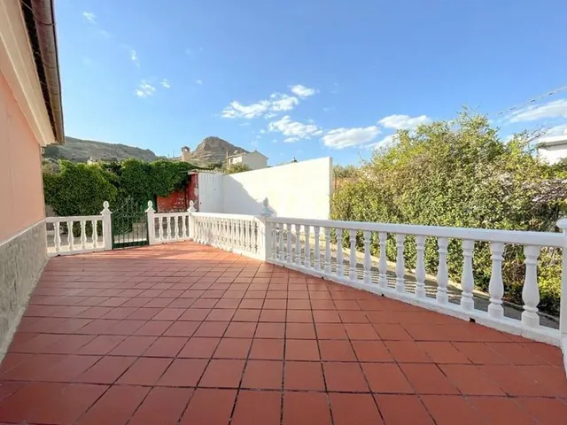 CHALET EN VENTA ATARFE — 36