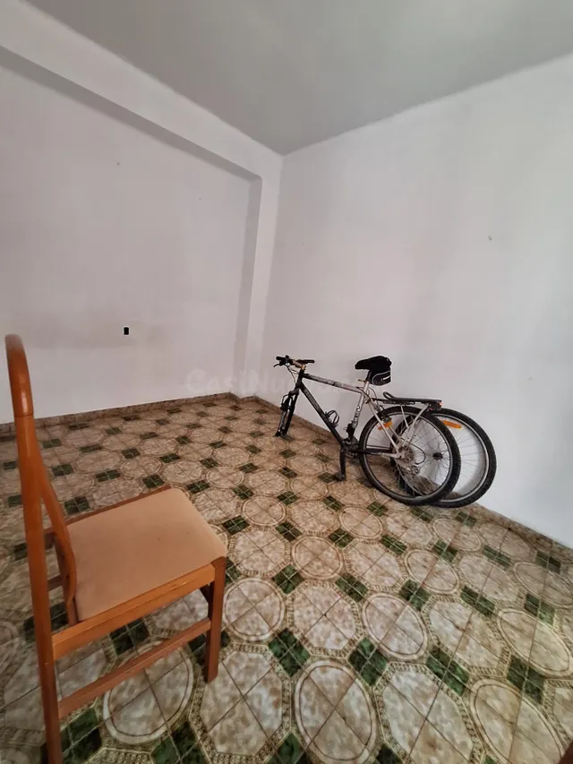 PISO DE 3 habitaciones CON BALCÓN Y MUCHAS POSIBILIDADES — 5