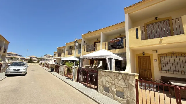 Casa 3 habitaciones 80m² en venta - La Zenia - foto 4