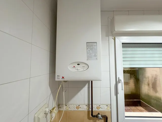 Piso en planta baja de primera transmisión, luminoso y con 3 habitaciones — 26