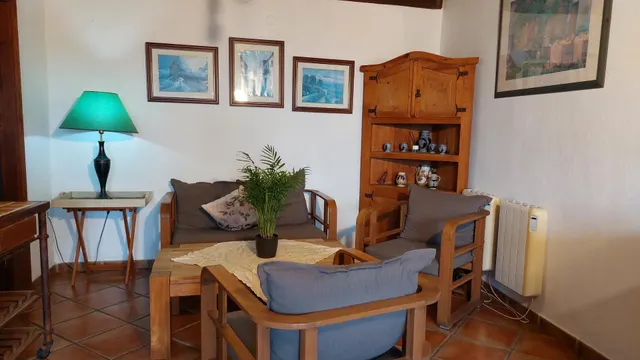 Hotel Aparthotel Boutique histórico con 12,3% de rentabilidad y licencias – Share Deal — 31