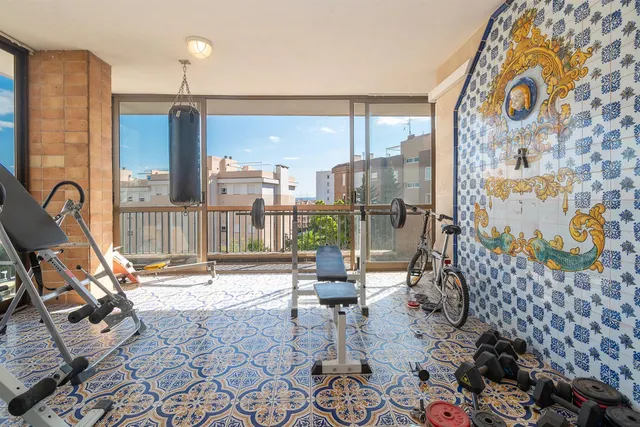 Exclusiva vivienda de alto standing con amplias terrazas, piscina y gran potencial en Son Dameto, Palma — 23