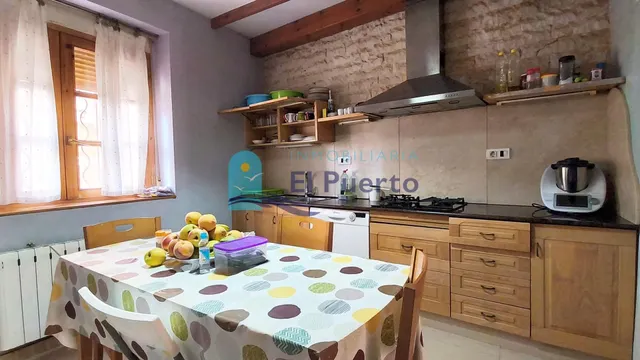 Casa en  Totana con 5 dormitorios y gran patio – ref. 2063 — 8