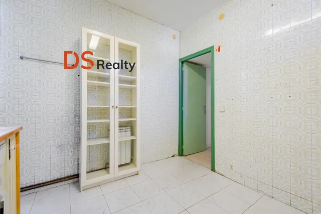 Ds realty presenta | piso 3+1 con dos balcones en malasaña. — 32