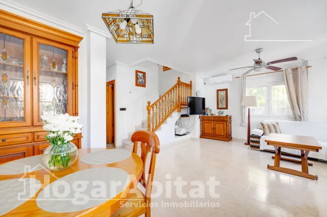 MAGNIFICO CHALET CON PISCINA, GARAJE, TERRAZA Y BARBACOA — 9