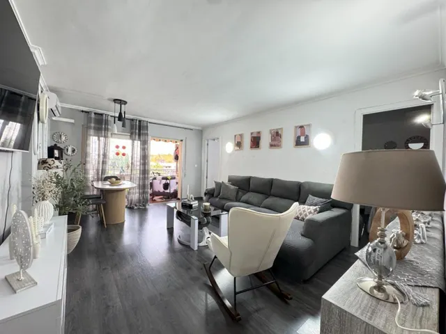 PISO EN SALOU CENTRO 4 habitaciones — 19