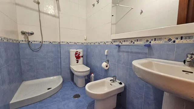 Piso de 3 dormitorios listo para entrar a vivir, con garaje y trastero en Palavea — 13