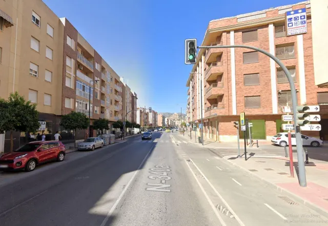 DOS PLAZAS DE GARAJE CERRADAS - foto 2