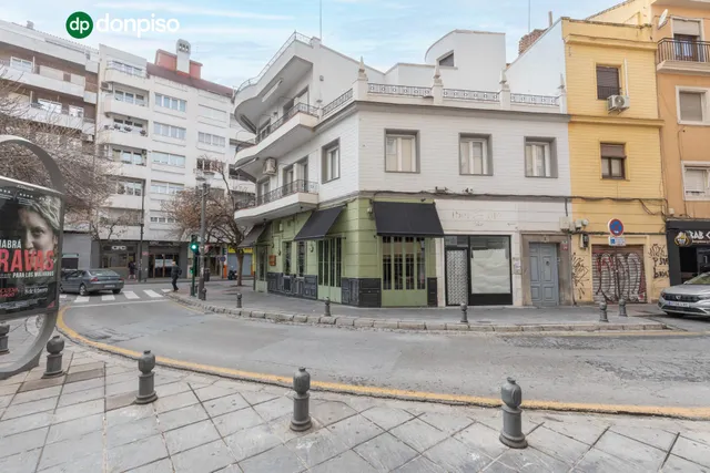 Exclusivo piso de lujo en pleno centro de Granada — 46
