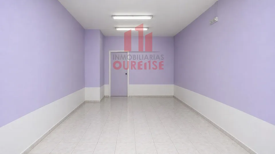 LOCAL ACONDICIONADO EN EL VEINTIUNO PRÓXIMO A LA PLAZA DE LA MARINA