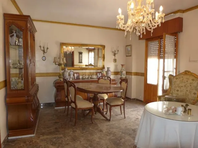 Gran piso en venta - foto 2