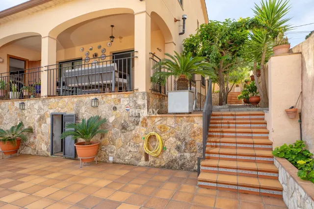 S’Agaró | Elegante villa mediterránea a pocos minutos de la  - foto 5