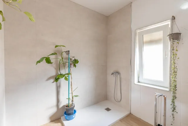 Casa en esquina en venta en Las Gabias — 37