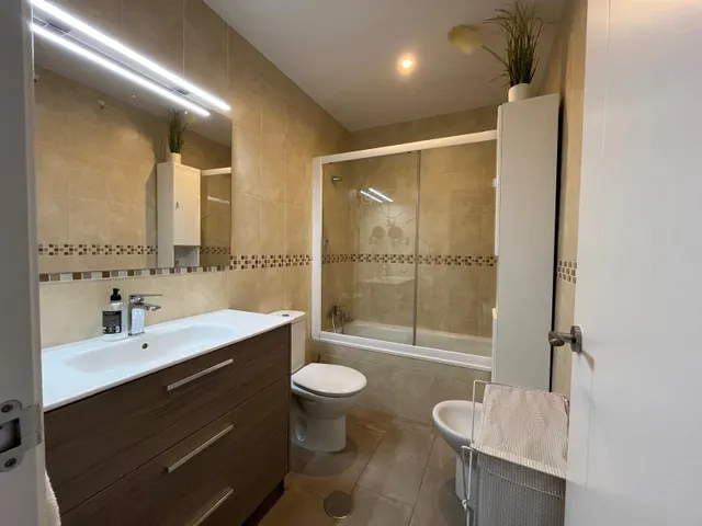 MAGNÍFICO APARTAMENTO EN URBANIZACIÓN PRIVADA CON PISCINA — 25