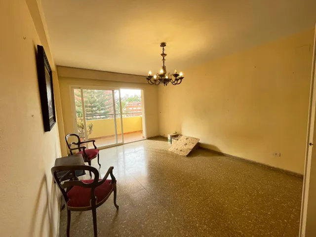 Piso junto a la Plaza de Toros. — 8