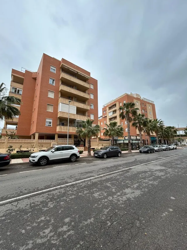 2 DORMITORIOS EN AGUADULCE SUR - A 500 METROS DE LA PLAYA