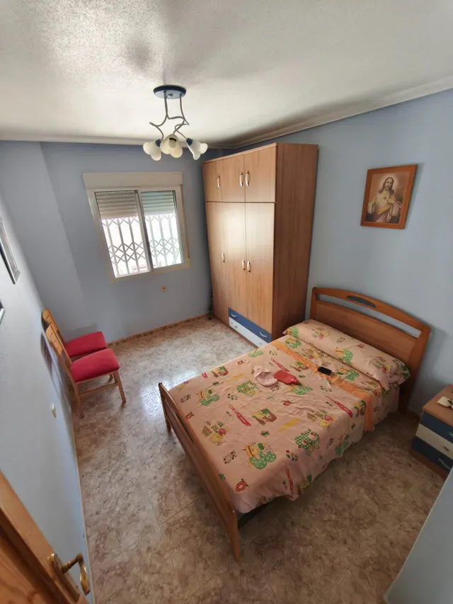 SE VENDE DÚPLEX EN RICOTE — 18