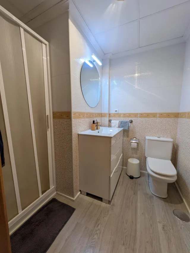 AMPLIO PISO DE 3 DORMITORIOS CON PATIO DE 55 M2 EN EL CENTRO DE SANTOMERA — 48