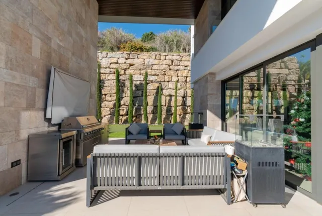 Chalet 4 habitaciones 640m² en venta - Costa del Sol — 9