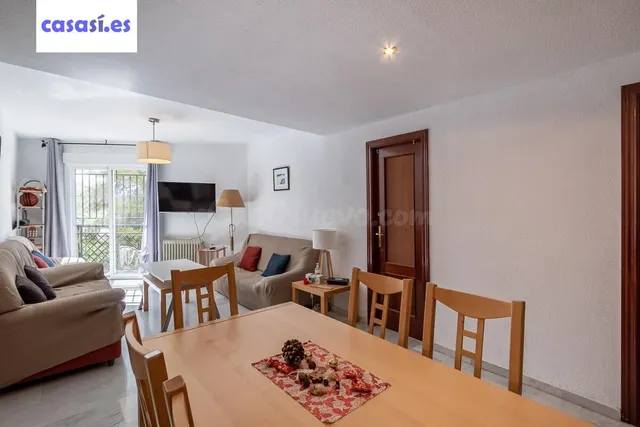 ¡¡Fantástico piso de 7 habitaciones en zona Avd. Cervantes !! — 3