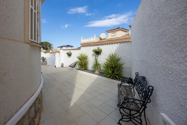 Chalet 4 habitaciones 136m² en venta - Residencial benimar — 38